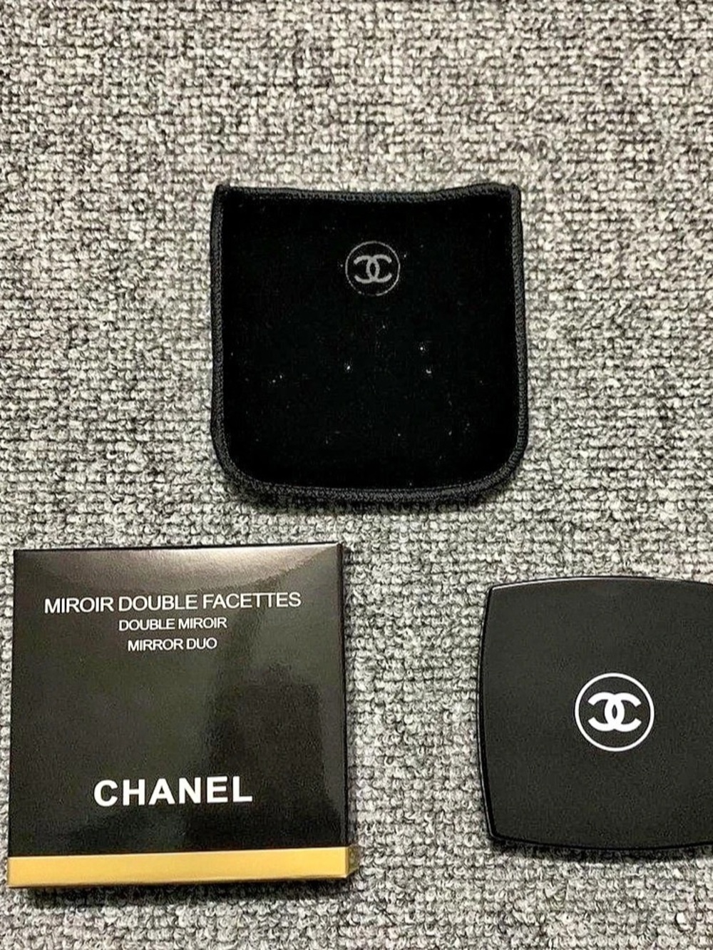 Chanel Double Facettes Double Mirror Double-Sided Mirror Black Like New
